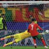 Portugal avanza a cuartos de final de la Euro tras dominio intrascendente y salvación de Costa