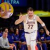 NBA sanciona a Luka Dončić con 50 mil dólares tras gesto de “dinero” dirigido a árbitro